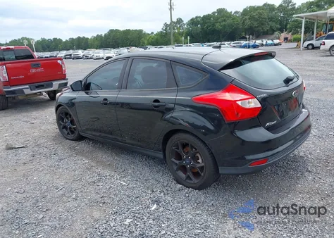 2014 Ford Focus Se из США, поврежденный, VIN 1FADP3K2XEL320225